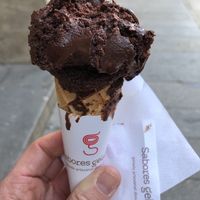 dark dark chocolate tasting of liquorice  at Sabores Gelados in Braga