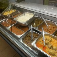 The counter from where to choose from, everything in the picture is vegetarian or vegan   at Shanti in Milan