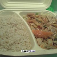 Wok - tofu stir fry with brown rice. Overcooked, mushy, room temperature.  at Green Point in Zagreb