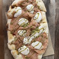 Pinsa Morta Vega  at Pizzeria Piccola in Ljubljana