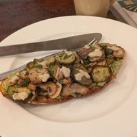 Avo toast with mushroom at Mavi Cafe in Udaipur
