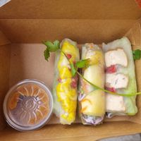 From left to right (Avo Mango, Cauli Power, Tofu Taifun with peanut haisin) 10,-€ at Levi in Munich