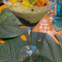 COPA DE MOUSE DE AGUACATE Y CACAO  at TROPICOOL in Madrid