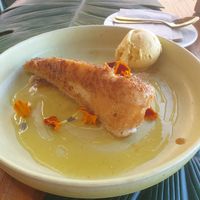 Torrija de piña at TROPICOOL in Madrid