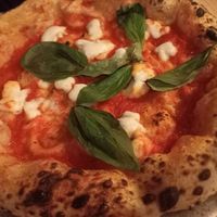 Vegan margherita at Basils in Brussels