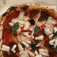 Pizza Piccante Vegan at Basils in Brussels