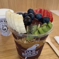 🌱💚  at Oakberry in Brussels