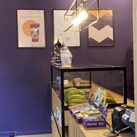 Bar  at Oakberry in Brussels