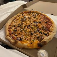 Veggie made vegan 20 inch  at I Scream For Pizza in Newcastle Upon Tyne