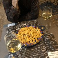 We ordered some french fires, they were ok, crispy and salty  at Napul'e in Cagliari