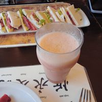 Smothie with orange, banana and strawberry
Sandwich olímpico at Librería Puro Verso in Montevideo