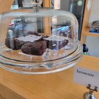 Delicious Vegan brownies that are free of gluten and refined sugar at Panluna Panadería Vegana - Cafe Piyo in Huatulco