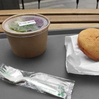 Salad and coconut marron bread at Te Cor Gentil テコールジャンティー in Tokyo
