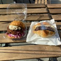 Croquette Burger and Adzuki Butter Roll (あんバター)  at Te Cor Gentil テコールジャンティー in Tokyo