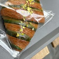 Pistachio croissantt  at Te Cor Gentil テコールジャンティー in Tokyo