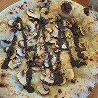 Tartufata vegan at Garden Pizza Granollers in Granollers