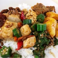 Simple vegetarian food  at Rong Yuan Food Stall 融圆 in North Singapore