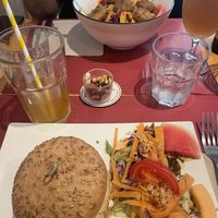 Green bol falafel vegan et burger vegan  at Ma Pause Bio in Narbonne