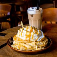 Vegan pancakes at La Luck in Brussels