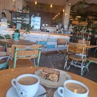  at Fauna & Flora - Estoril in Estoril