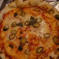 Base with garlic 🧄 and jalapeños at Duksa in Zagreb