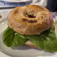 The boss vegan bagel  at La Desayunería  in Malaga
