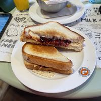 Grilled cheese pb&j  at La Desayunería  in Malaga