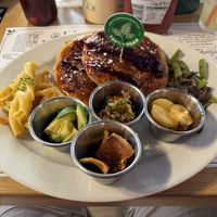 Vegan American breakfast platterr  at La Desayunería  in Malaga