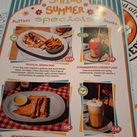 Spring specials (05/2025l at La Desayunería  in Malaga