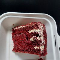 Torta red velvet at Asianica Street Food - temporarily closed in Lima