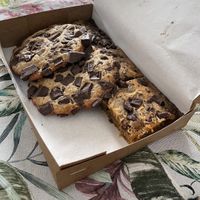 Galles y bloodies  at La kiuna de Blú in Lima