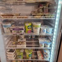 Joghurt at L'Onde Bio in Sanary-sur-mer