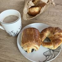 Pain au chocolate et croissant ordinaire  at Boulangerie Jacquin in Nancy
