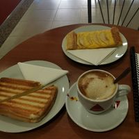  at Café Montalegre in Braga
