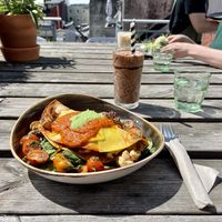 Vegan enchilada and a wake-me-up milkshake  at Tilstede mat og mer in Kristiansand