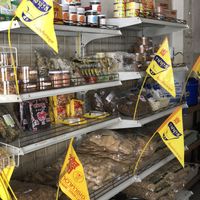 Food shelves   at Jay Hom Chan - ร้านอาหารเจหอมจันทร์ลำปาง in Lampang