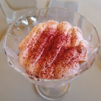 dessert: rhubarb sponge cake with strawberries at Beyla in Copenhagen
