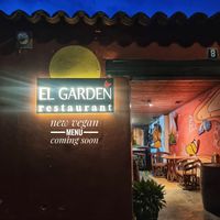 Main entrance at El Garden in Antigua