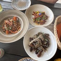 Karottenlachs, Paechu Kimchi, Käferbohnensalat, Veganes Schmalz  at Boho by Klinger in Foetschach