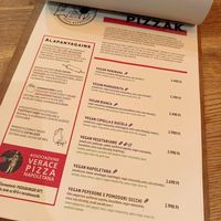 Menù vegan. at Donna Mamma in Budapest