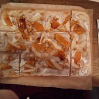 Vegan tarte flambee (pumpkin, apples and chick peas) at Gasthof zur alten Feuerwache in Bad Hoenningen