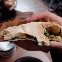 Empanada de espinafre, milho e queijo vegano at Emporio Andino in San Pedro De Atacama