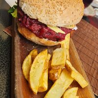 Vegan Burger at O Secreta in Machico