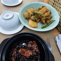 Tamarind "no chicken" and veggie tempura at Nhà Hàng Chay Hoa Lư - Loving Hut in Ninh Binh