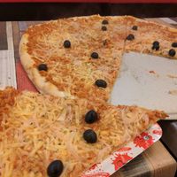 Bolognese pizza at Mr.Pizza in Matosinhos