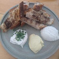 Tabla de quesos de marañón (34.000 COP) - 3/5 at Real Vegetal in Medellin