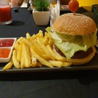 Beyond burger asked for no mayonnaise or cheese at Bistro Lifestyle in Dili
