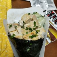Temaki tofu com cream cheese at Melhor que Peixe in Porto Alegre