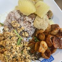 Curry not good, but crispy things decent. There is better   at BKK - Veg Stall Food Court - T21 in Bangkok