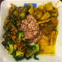 Brown rice with 3 choices of veggies  at BKK - Veg Stall Food Court - T21 in Bangkok